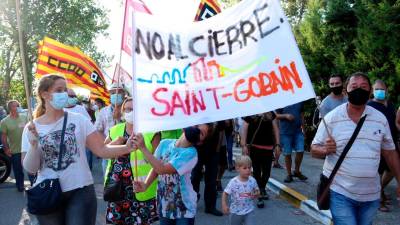 Los trabajadores de Saint Gobain de L’Arboç vuelven a la calle.