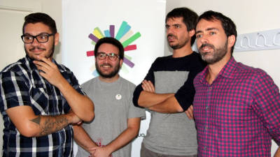 D'esquerra a dreta: Roque Giménez, de JEV, integrant a la candidatura de Catalunya Sí que es Pot a Tarragona; Pau Planelles, coordinador nacional de les JEV; Ernest Urtasun, eurodiputat; i Jordi Jordan, coordinador d'ICV a Terres de l'Ebre,