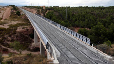 Viaducte del Corredor del Mediterrani a l'Hospitalet de l'Infant. Foto: ACN