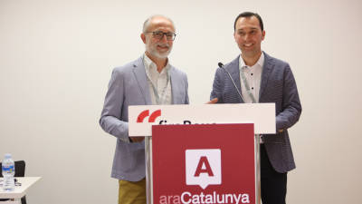 Josep María Pujol i Massip, presidente de Ara Catalunya y, a la derecha, Daniel Rubio, secretario general. FOTO: ALBA MARINÉ