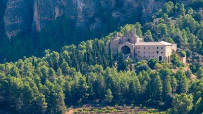El convent de Sant Salvador, a la muntanya de Santa Bàrbara. FOTO: Joan Revillas
