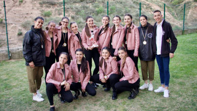 Los miembros de La Factoria que lograron diversos reconocimientos en el campeonato celebrado en Tudela. FOTO: DT