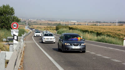 Moment en què la marxa lenta ha passat per la N-240 a la sortida de Lleida. Imatge del 3 de setembre de 2016.