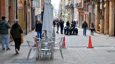 Comte de Rius es una de las calles donde se están regulando actualmente las terrazas. Foto: A. González