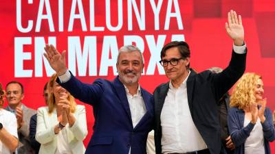 Nada cambia en Barcelona tras el recuento de votos