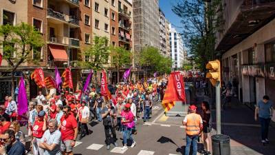 La cabecera de la marcha del pasado año, en la calle Prat de la Riba de Tarragona. Foto: Àngel Ullate