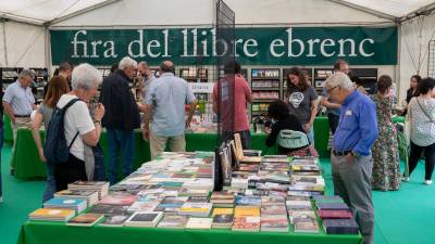 La Fira del Llibre Ebrenc está dedicada a los autores y las autoras de las Terres de l’Ebre y su área de influencia. Foto: Joan Revillas