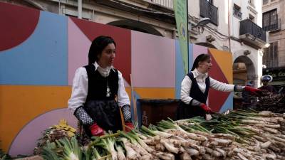 Se esperan repartir 80.000 calçots. Foto: Marc Bosch
