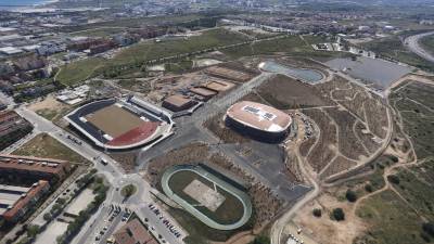 Las instalaciones deportivas de los Juegos del Mediterr&aacute;neo de Tarragona 2018, en Campclar. El evento tuvo que retrasarse un a&ntilde;o. FOTO: Pere Ferr&eacute;