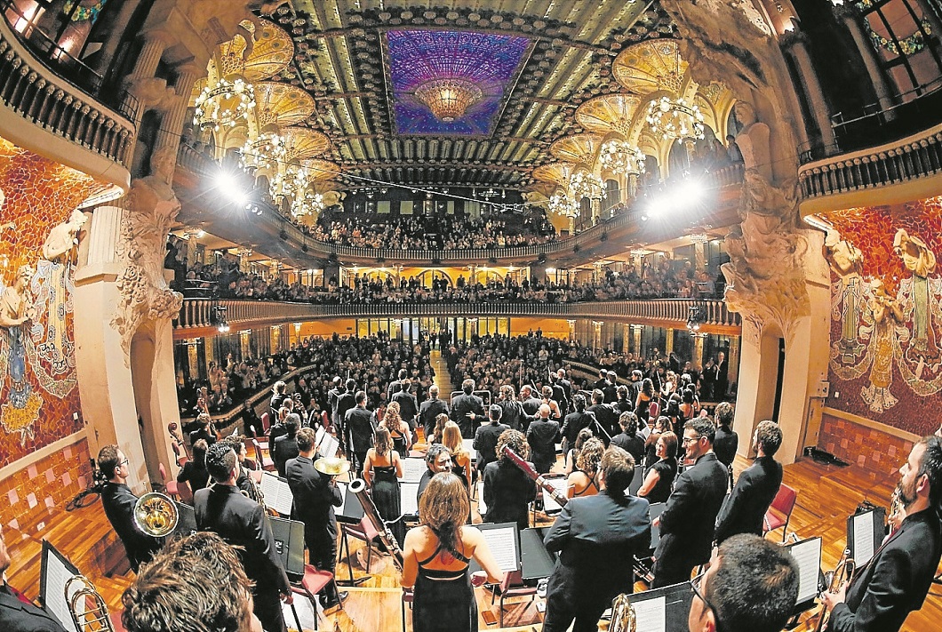 Carmina Burana. Orquestra Simf&ograve;nica Camera Musicae OCM. Cedida