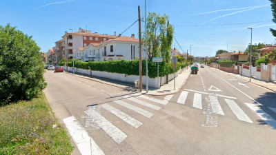 La explosión se ha producido en la confluencia de las calles Ribera d’Ebre y Gironès. Foto: Google Maps