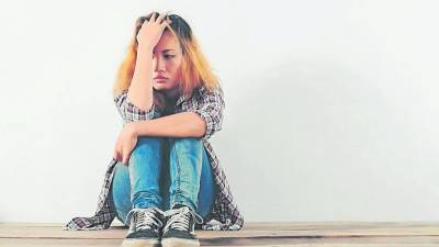 La adolescencia es una etapa de cambios vitales y no resulta fácil distinguir las señales de una posible depresión. Foto: Jcomp - Freepik.com