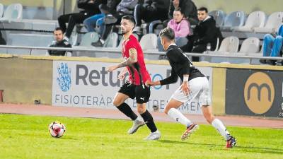 Xavi Jaime en el derbi frente a la Pobla en el que fue protagonista. foto: Fabián Acidres