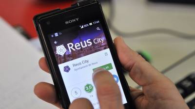 La nueva aplicación \'Reus City\' geolocaliza las actividades más cercanas del usuario. Foto: Alfredo González