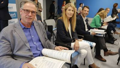 Juan Ballester, registrador mercantil de Tarragona, y Pilar Carbonell, presidenta del grupo familiar Carbonell Figueras. FOTO: Pere Ferr&eacute;