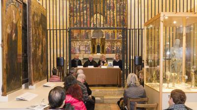Un momento de la presentaciÃ³n del volumen, que se celebrÃ³ el miÃ©rcoles en la capilla del Corpus Cristi. FOTO: DT