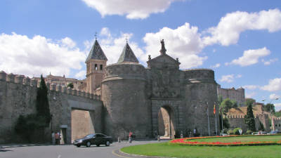 El Ayuntamiento se fijar&aacute; en el modelo de peatonalizaci&oacute;n del casco antiguo de Toledo.