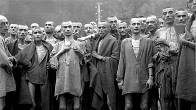 Prisioneros en el campo de Mauthausen.