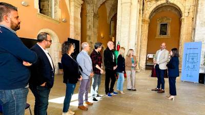 La delegada del Govern de la Generalitat en Tarragona, Lucía López, visitó el municipio este lunes. Foto: Ajuntament de Torredembarra