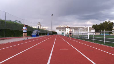 La pista de atletismo de Tortosa, primera de Catalunya en abrir sus puertas. FOTO: CEDIDA