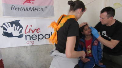 Live&nbsp;Nepal atiende a la poblaci&oacute;n de las aldeas.