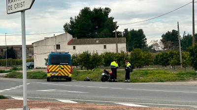 Un motorista de Tortosa fallece en un accidente en Roquetes