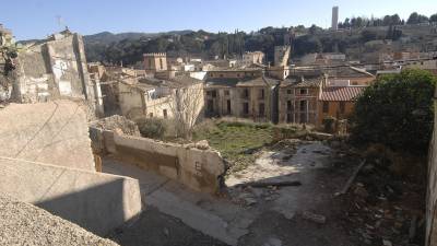 El grandioso casco viejo de Tortosa es debate electoral desde hace décadas. En algunas zonas hace falta mucho trabajo y rehabilitación. FOTO: Joan Revillas