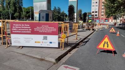 Recientemente han empezado las obras en la plaza de la Llibertat, frente al Museu de Reus. Foto: A. González
