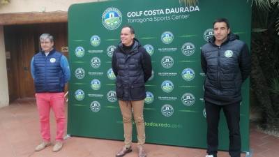 Marc Tarragó, Marc Miquel y Xavi Pueyo, ayer en el Club de Golf Costa Daurada. FOTO: F. JOAN