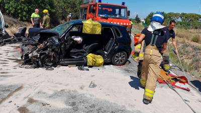 Accidente mortal ocurrido el 6 de agosto en la carretera de Reus a Cambrils, en el término de Riudoms. Foto: Àngel Juanpere