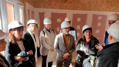 Visita del conseller Campuzano a las obras del nuevo edificio de Barnahus. foto: Jan Magarolas