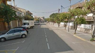 La calle Via Augusta de Altafulla podría lograr en el futuro un aspecto similar a la avenida Marquès de Tamarit. Foto: DT