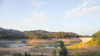 Los pantanos de Siurana y Riudecanyes están prácticamente vacíos. Foto: DT