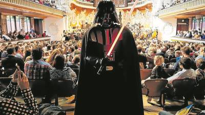 Darth Vader en el Palau de la M&uacute;sica de Barcelona. FOTO: OCM