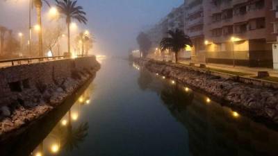 Niebla en Calafell, de madrugada. Foto: Carme Carod