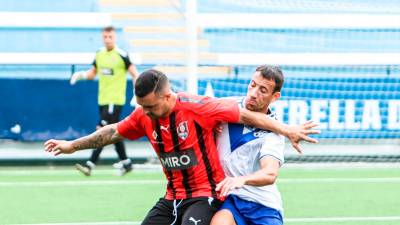 Imagen de Nico Díaz durante el partido de ayer. Foto: CE Europa