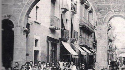 Una imatge de les festes de Sant Roc de l’any 1926. fOTO: Arxiu Poni Green / Tarragona antiga