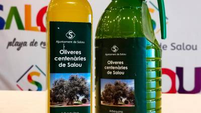 Las botellas del aceite de olivos de Salou. Foto: Cedida