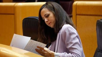 La ministra de Derechos Sociales y Agenda 2030 en funciones, Ione Belarra, este martes, durante una sesión de control del Senado, en Madrid. Foto: EFE