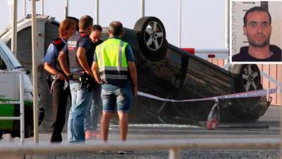 Abdelbaki Es Satty, imán de Ripoll considerado ‘cerebro’ del atentado en agosto en La Rambla de Barcelona y en Cambrils. La imagen pertenece al coche de los terroristas en la villa marinera. Foto: DT