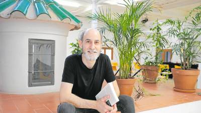 L’escriptor Manel Castromil, Premi Pin i Soler, a la Casa Canals. Foto: Fabián Acidres