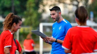 Adri Calderón, el nuevo entrenador de la Fundació Futbol Base Reus. Foto: Xavi Guix
