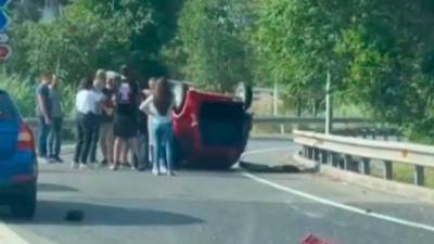 Un conductor se fuga tras provocar un accidente en Tarragona