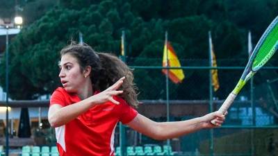 Martina Genís, durante un torneo de esta temporada. Foto: Tennis Tarragona