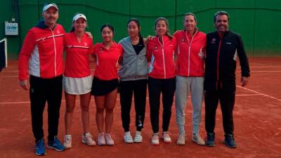 Equipo del Tennis Tarragona que jugó la promoción. Foto: CTT