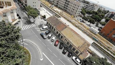 Vista áerea de la antigua estación de tren que separa las avenidas de Vidal i Barraquer y Horta de Santa Maria. FOTO: Pere Ferré