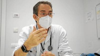 El neurólogo Jordi González Menacho. FABIÁN ACIDRES