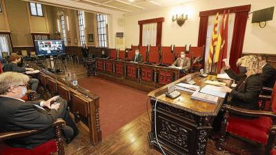 El ple per aprovar els pressupostos, dijous passat a l’Ajuntament de Tortosa. FOTO: JOAN REVILLAS
