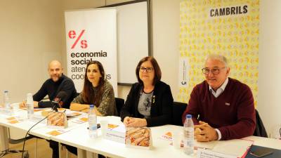 Presentació del compromís de col·laboració adquirit entre CoopCamp i l’Ajuntament de Cambrils