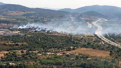 Imatge aèria de l'incendi d'Amposta. Foto: Bombers de la Generalitat